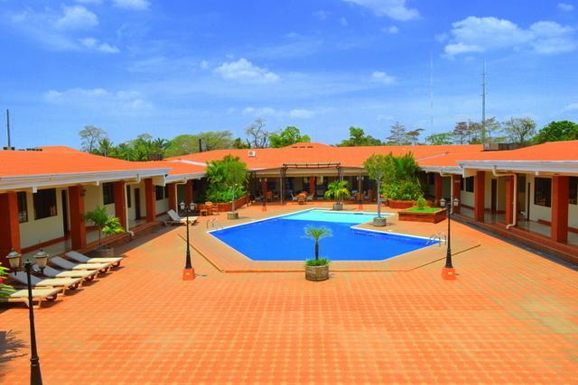 Farallones Hotel Chinandega Exterior photo